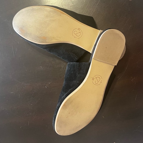 ❣️FEB. DONATION SALE❣️ Treasure & Bond Black Flat Mules - Picture 6 of 6